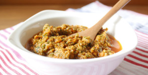 Sun-dried tomato pesto