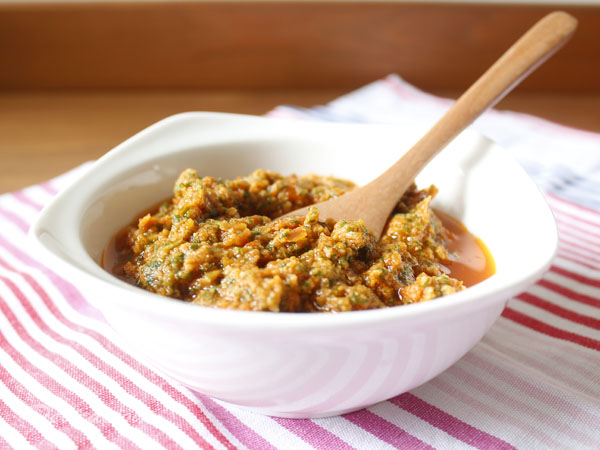 Sun-dried tomato pesto