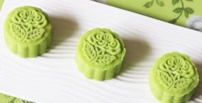 Pandan snow skin mooncakes